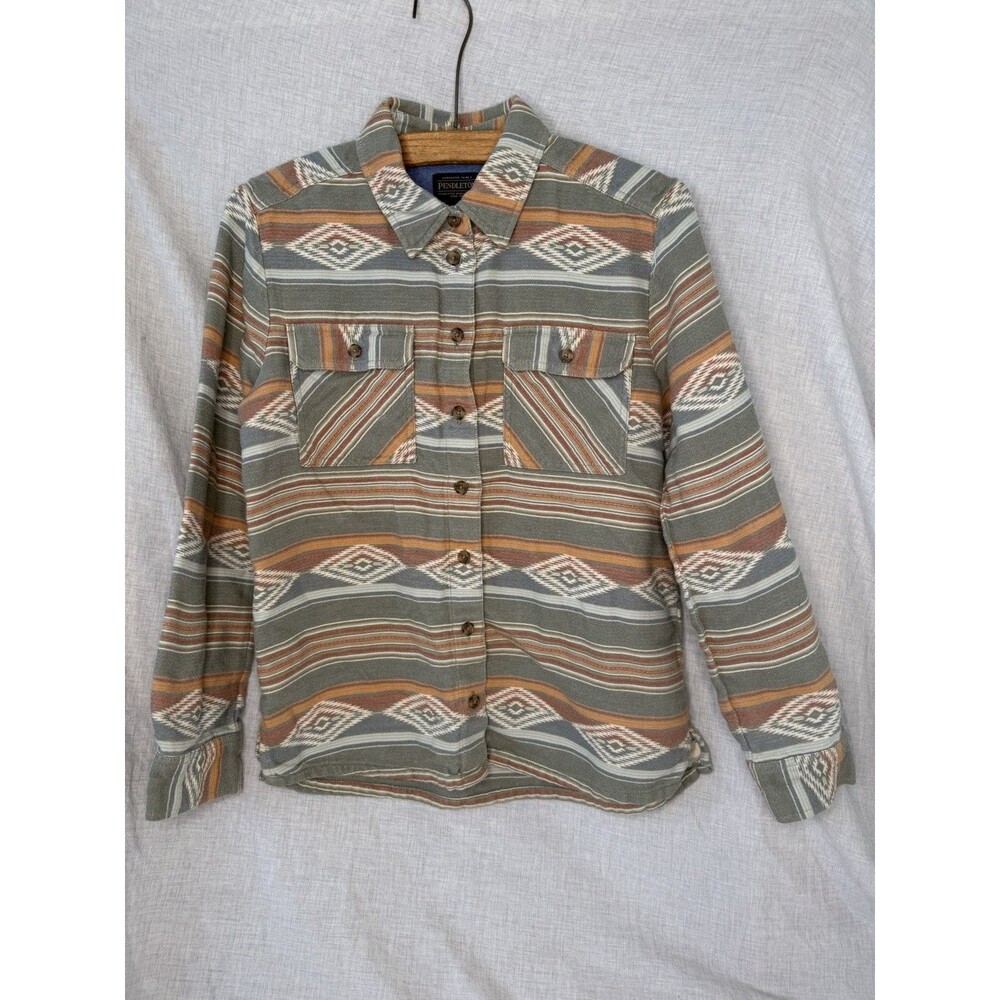 Pendleton Women's Coastline Collared Long Sleeve Button Front Overshirt Runs Big